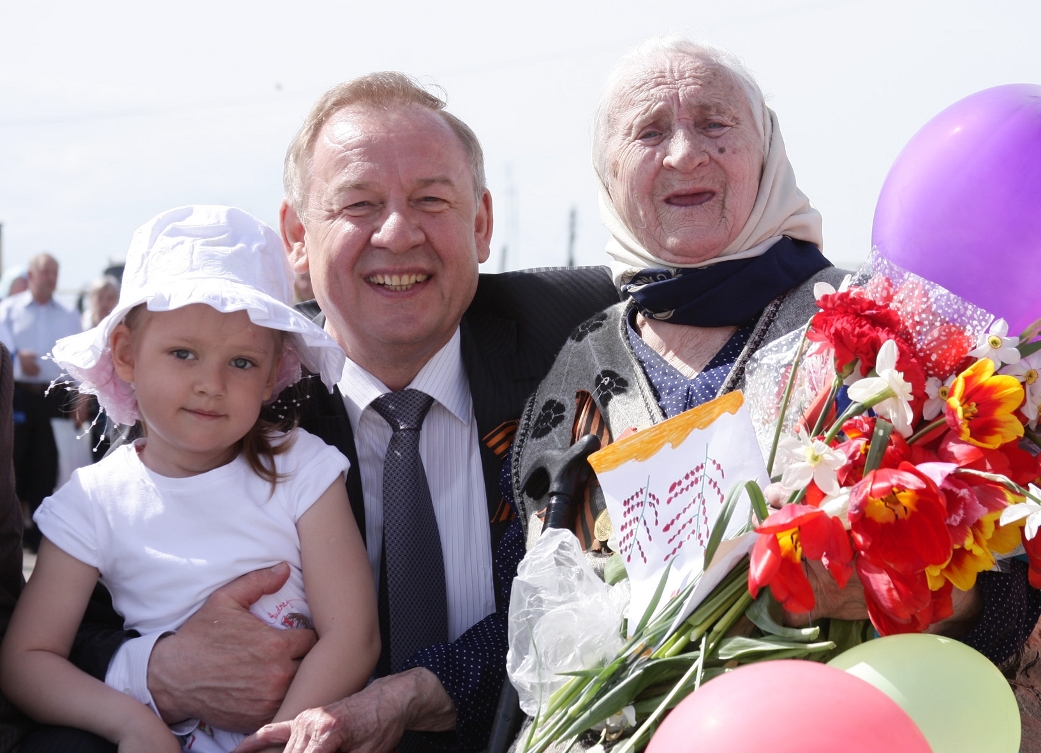 Gorshkov s_babushkoy