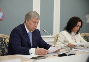Встреча Председателя ЗСО Валерия Малышева и лидеров фракций с врио Губернатора Ульяновской области Алексеем Русских