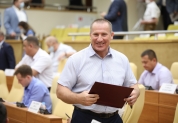 Алексей Русских представил депутатам программу развития региона