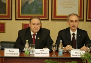 Б.И. Зотов и С.И. Морозов на презентации