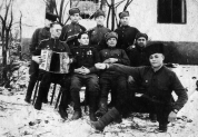 Замалдинов Абзал Низамович 1943 год   1 ряд   2 слева