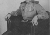 Жирнов