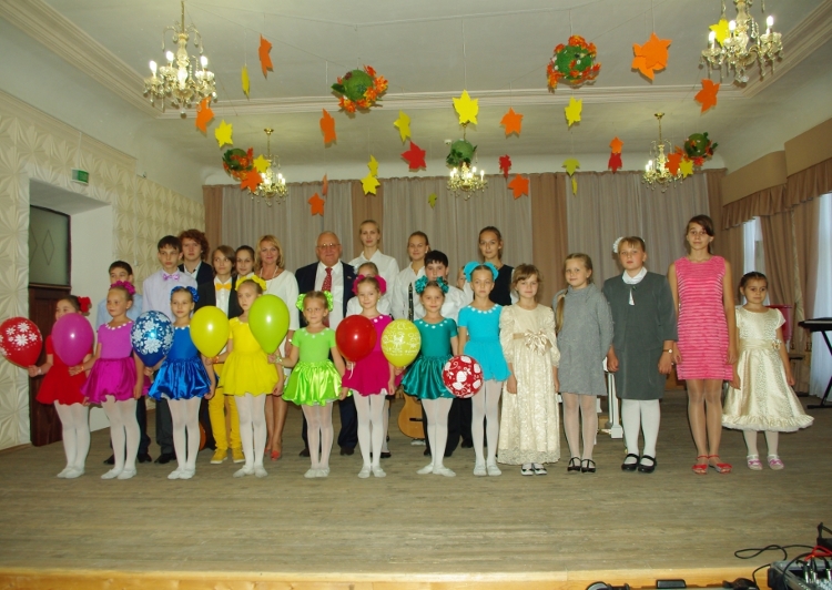 shkola-iskusstv-s-detmi copy_copy