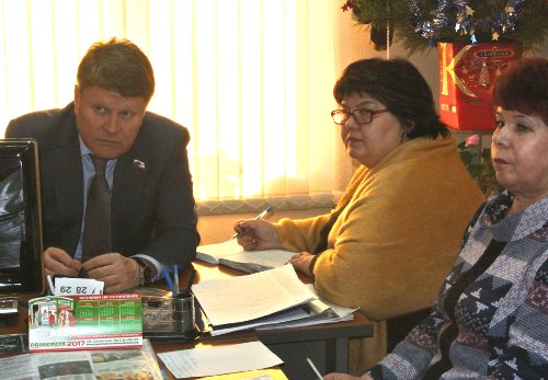 tikhonov-na-prieme-grazhdan-1