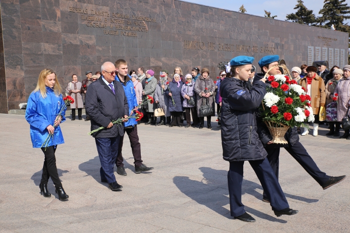 vozlozhenie-110417